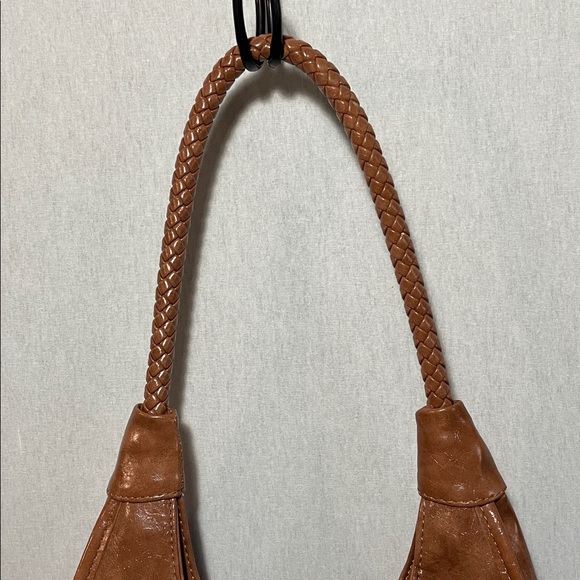 Elegant Brown Leather Shoulder Bag. Has no brand - Picture 6 of 13